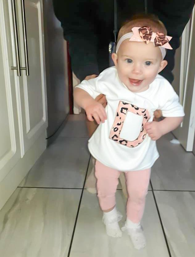 Short Sleeve White Applique Tee